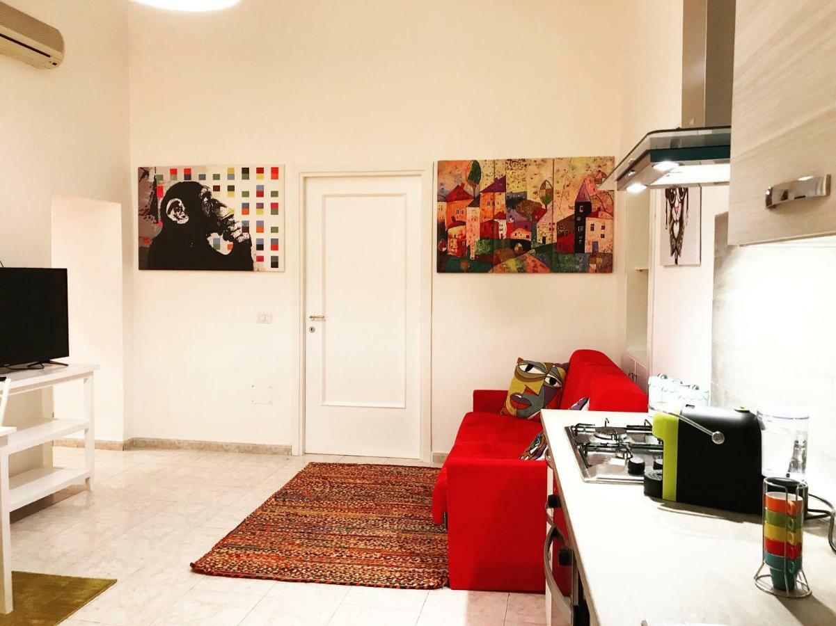 Casa G&G Pignasecca 2 Nel Cuore Di Napoli Exterior photo