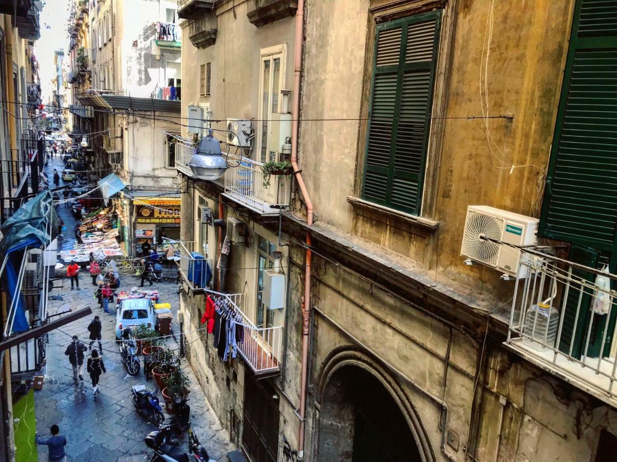 Casa G&G Pignasecca 2 Nel Cuore Di Napoli Exterior photo